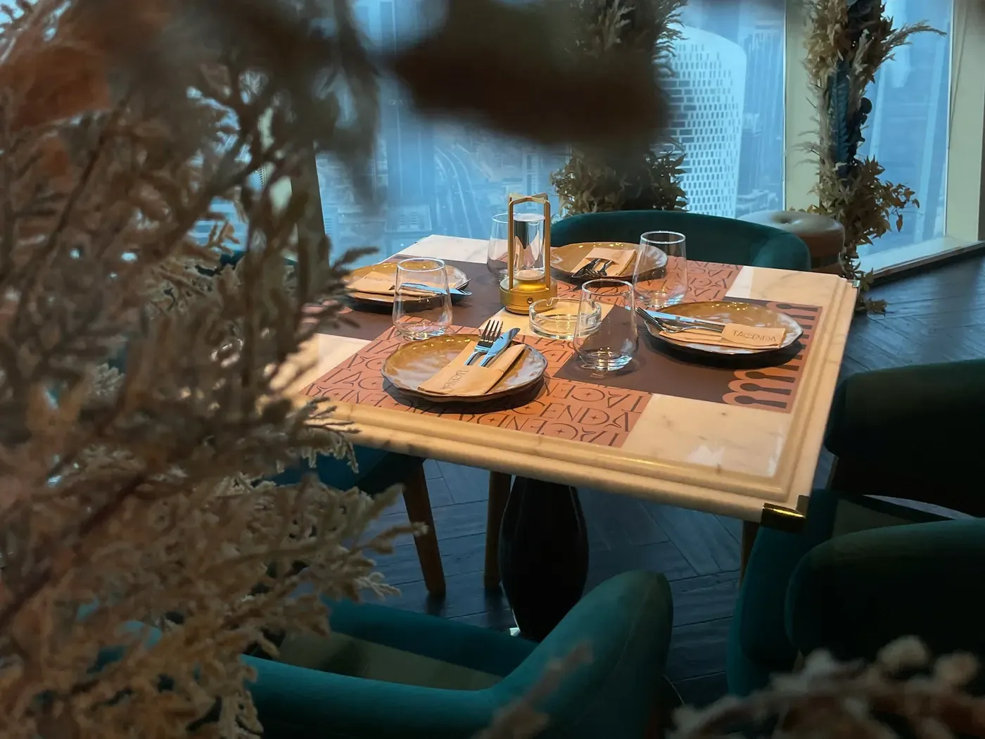 Eating out in Istanbul during dental treatment